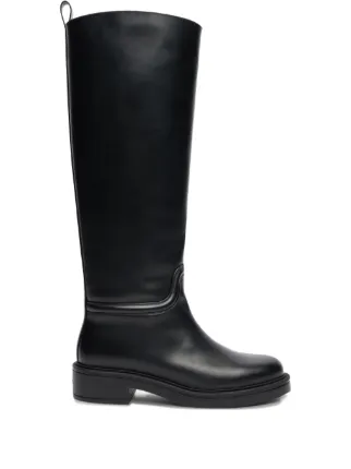 Stuart Weitzman