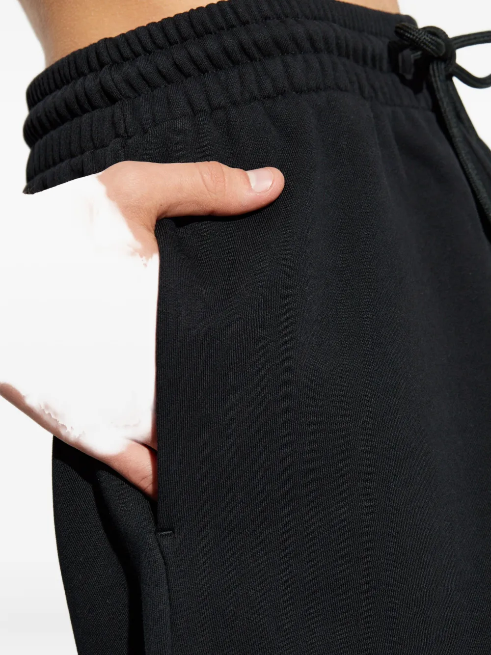 Off-white Logo-print Drawstring Shorts In Black
