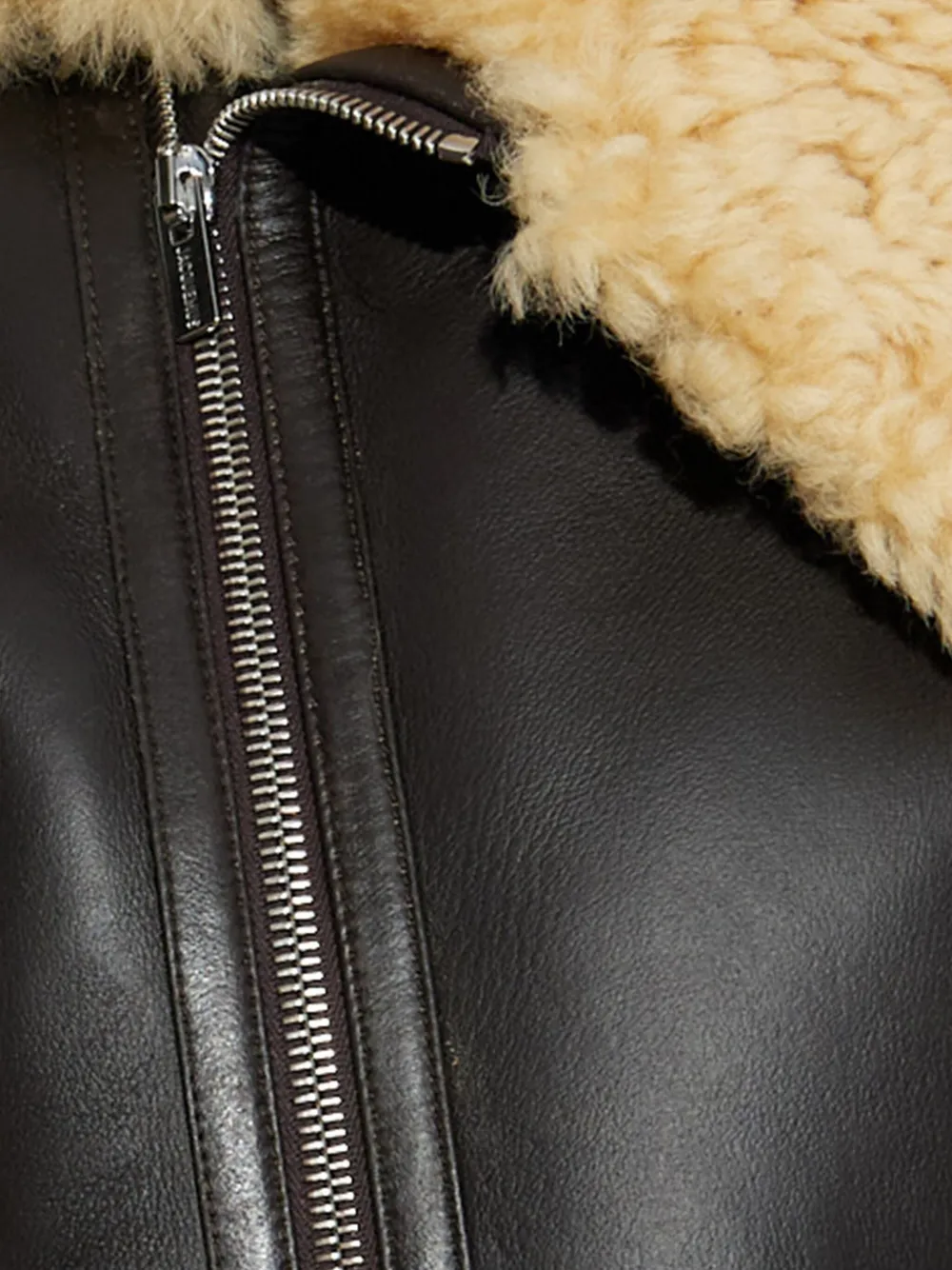 Jacquemus Aviatore jack met rits Bruin