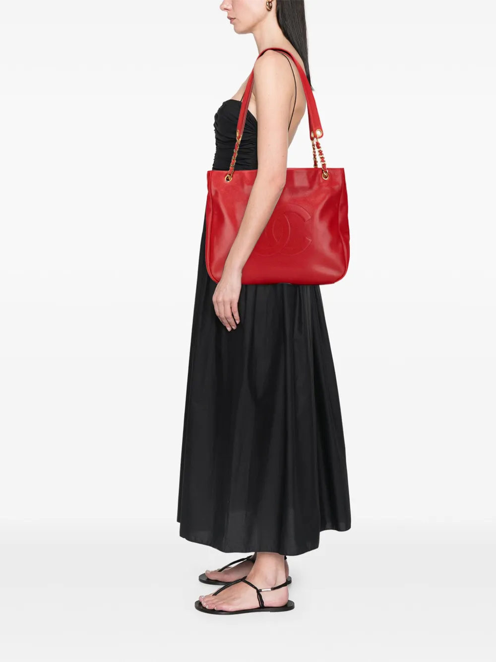 Pre-owned Chanel 1994-1996 Cc Caviar Chain Tote Bag In Red