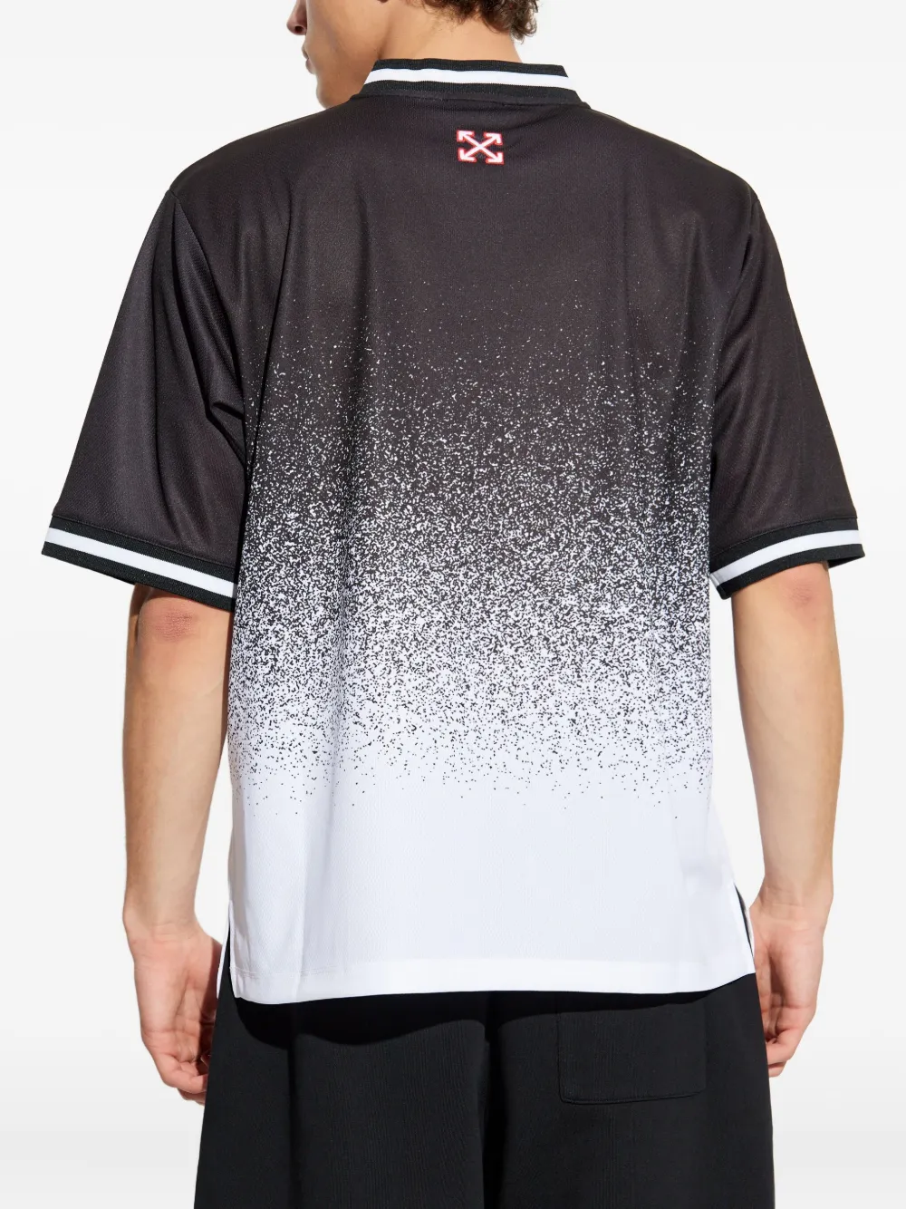 Off-White T-shirt met applicatie Zwart