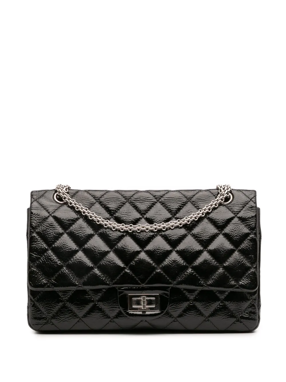 CHANEL Pre-Owned 2010-2011 リイシュー 2.55 エナメル ダブルフラップ 226 ショルダーバッグ - ブラック CHANEL Pre-Owned 2010-2011 リイシュー 2.55 エナメル ダブルフラップ 226 ショルダーバッグ - ブラック