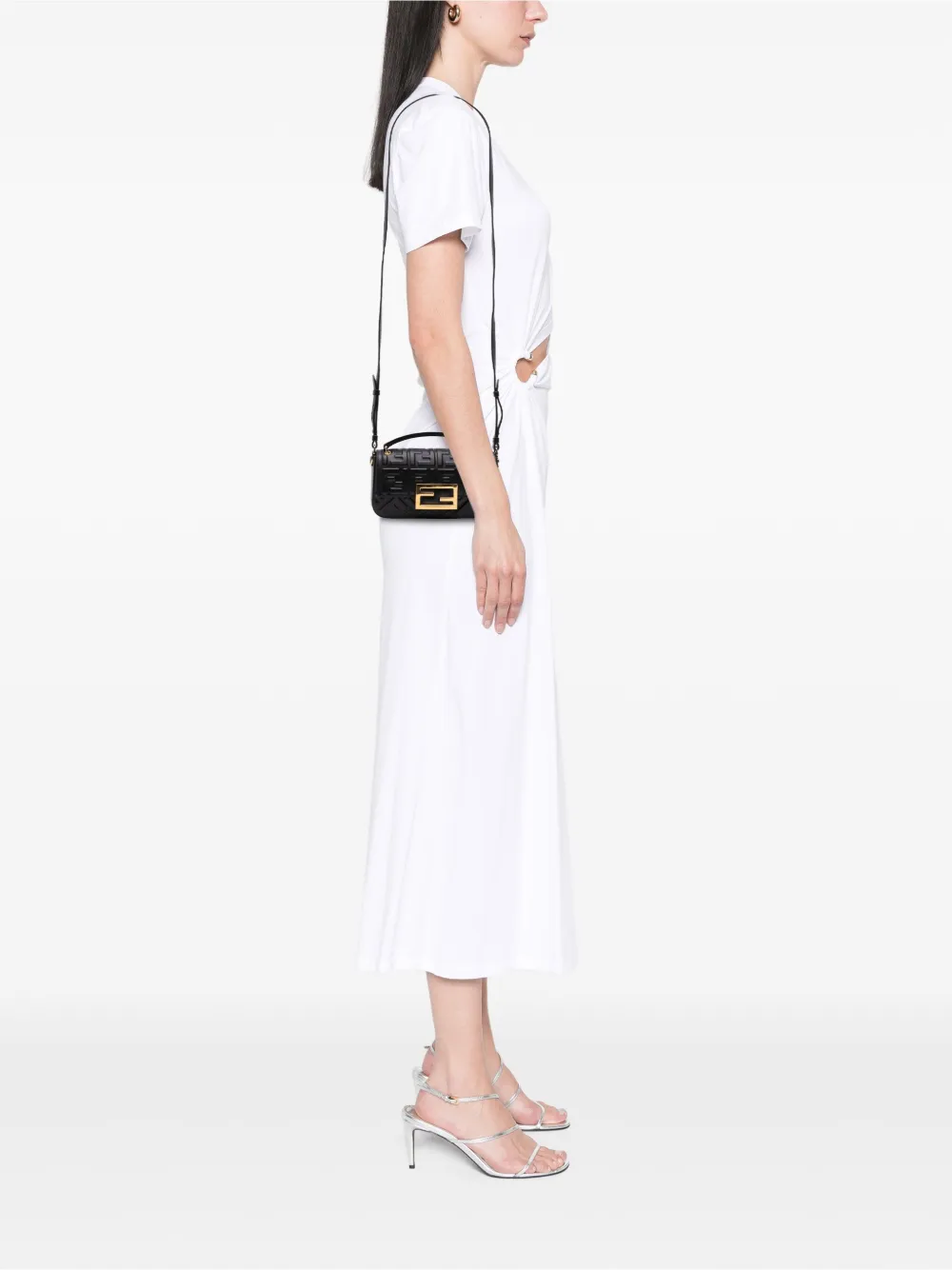 Fendi Pre-Owned 2000-2025 Zucca Embossed Leather Baguette Phone Pouch satchel | Pre-Owned | Image 2