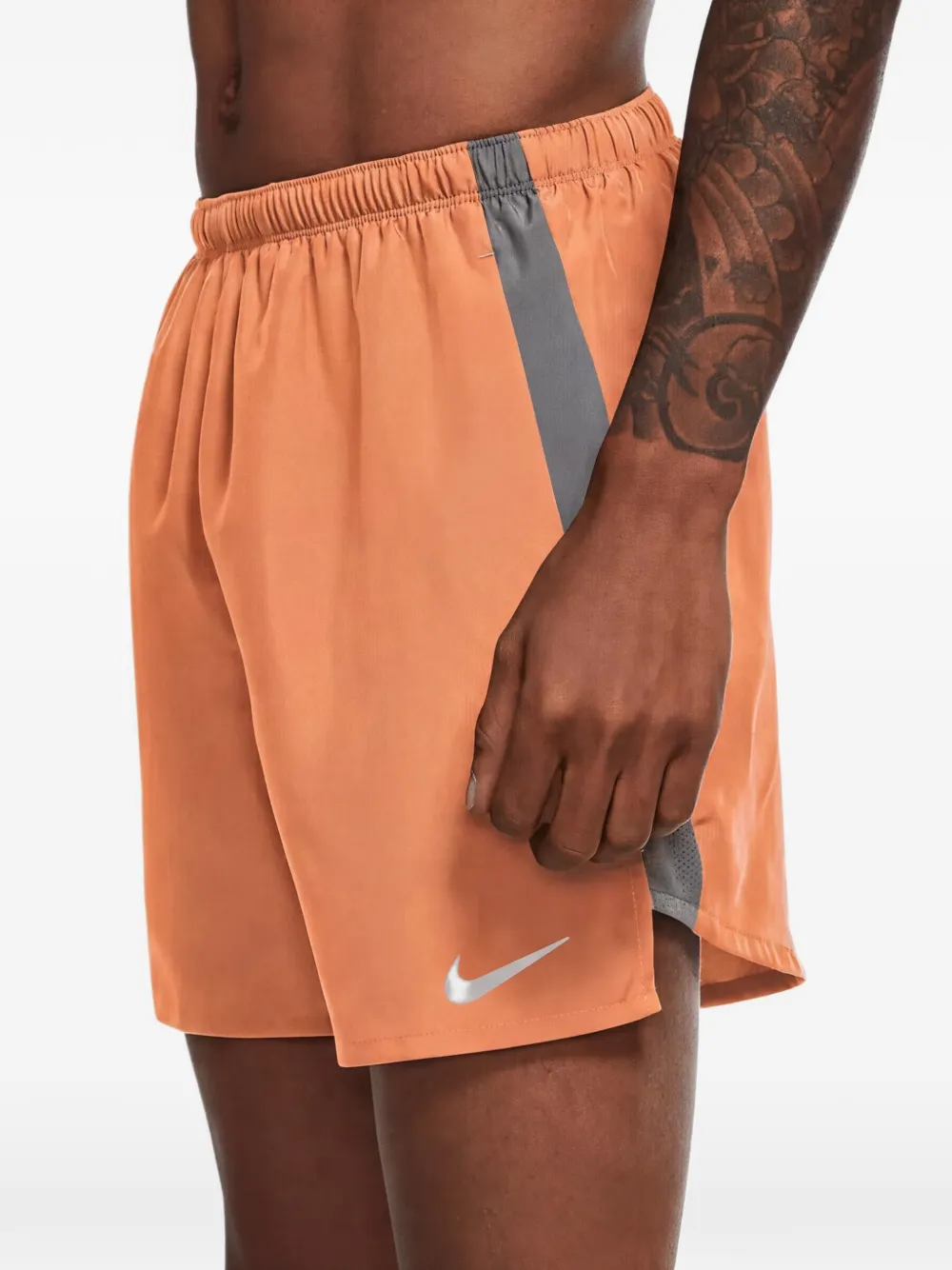 Nike Challenger Dri-FIT running shorts Oranje