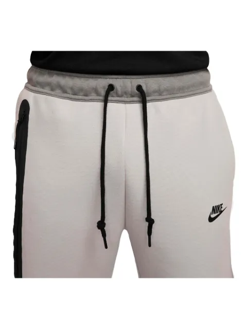 Nike pants Tech Fleece