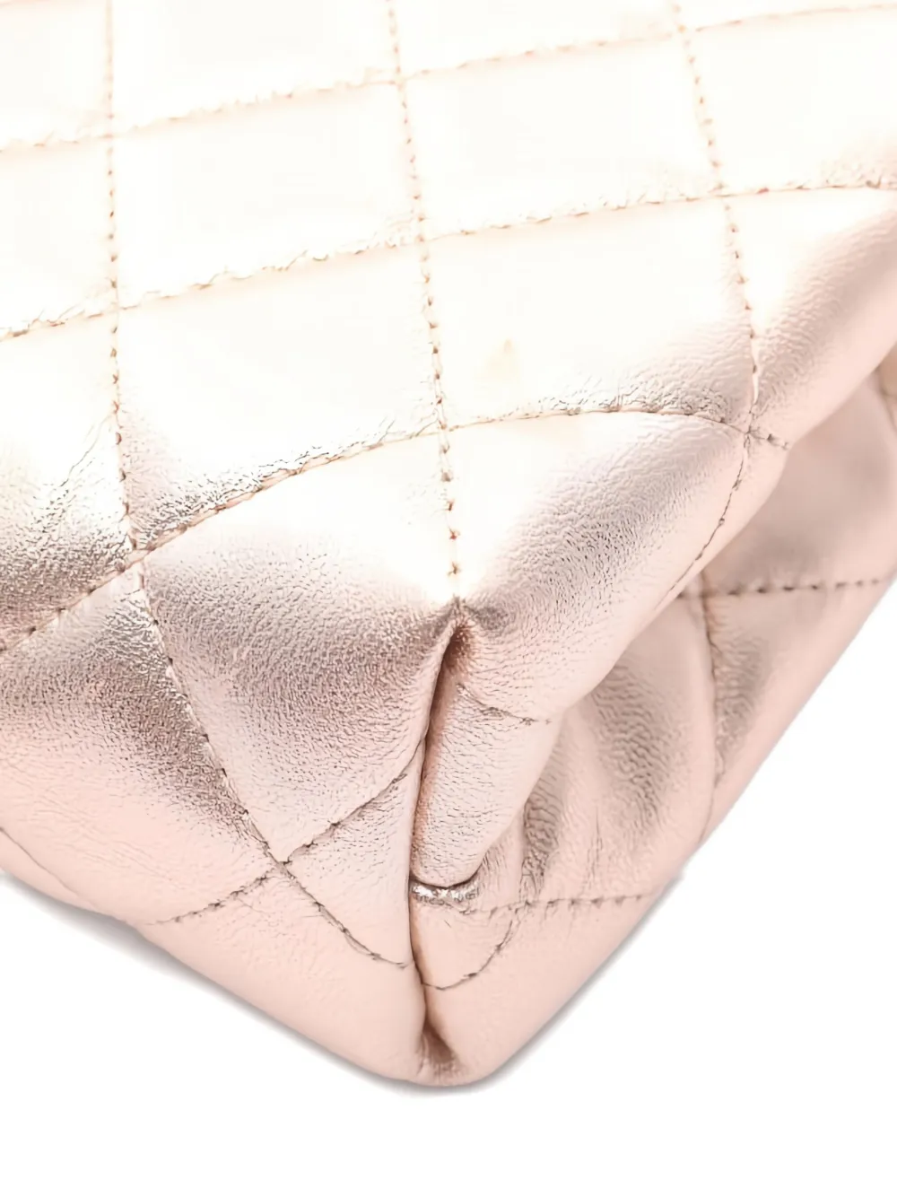Pre-owned Chanel 2015-2016 Matelassé Quilted Makeup Bag In Pink