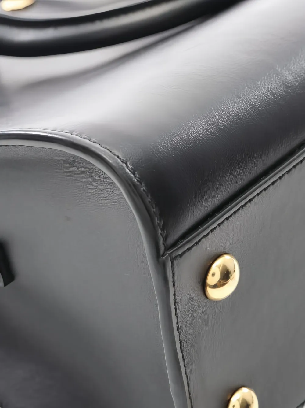 Pre-owned Saint Laurent Leather Tote Bag In Black