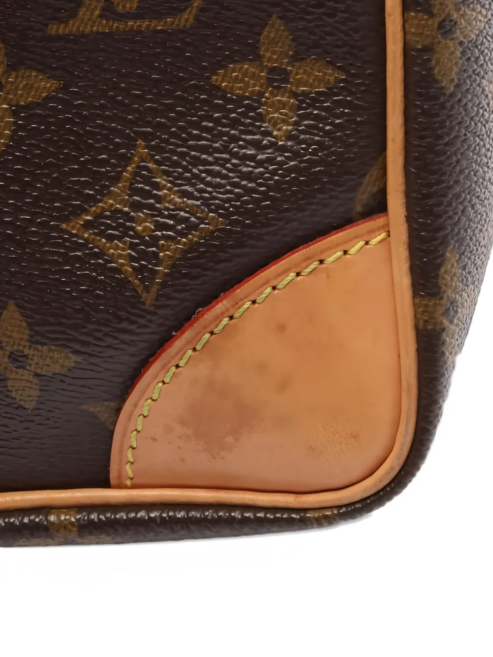 Pre-owned Louis Vuitton 2004 Monogram Amazon Cross Body Bag In Brown