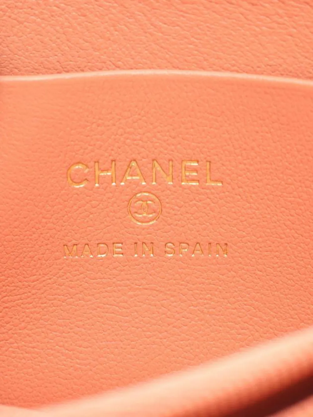 Pre-owned Chanel Matelassé Coin Purse In Pink