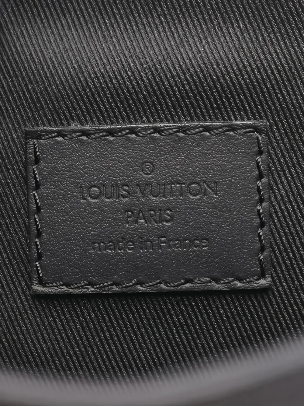 Pre-owned Louis Vuitton Fast Line Messenger Bag In Black