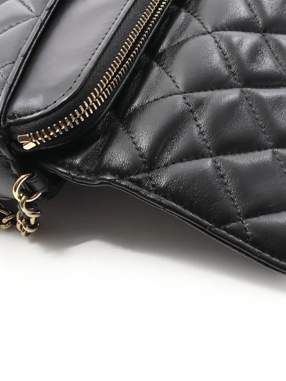 Pre-owned Chanel Diamond-quilted Chain Wallet In Black