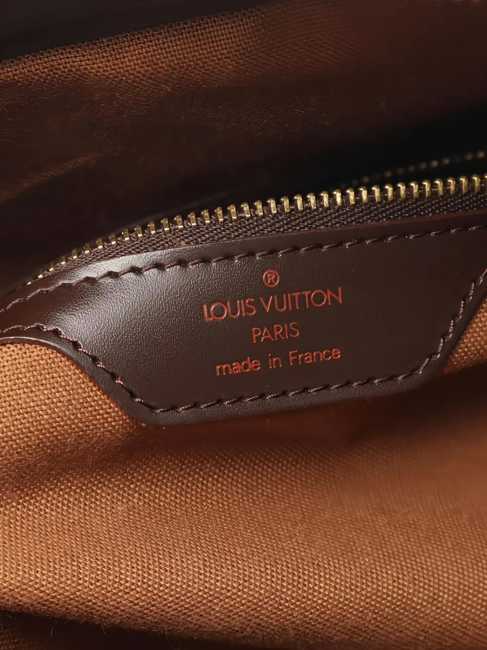 Pre-owned Louis Vuitton Chelsea Shoulder Bag In Brown