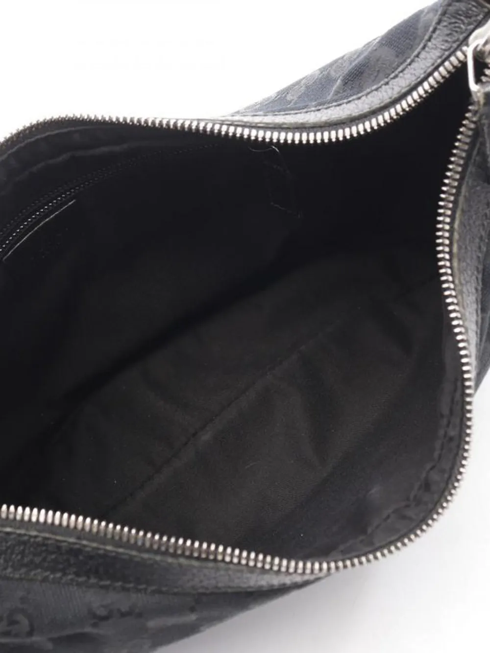 Pre-owned Gucci Gg Canvas Shoulder Bag In Black