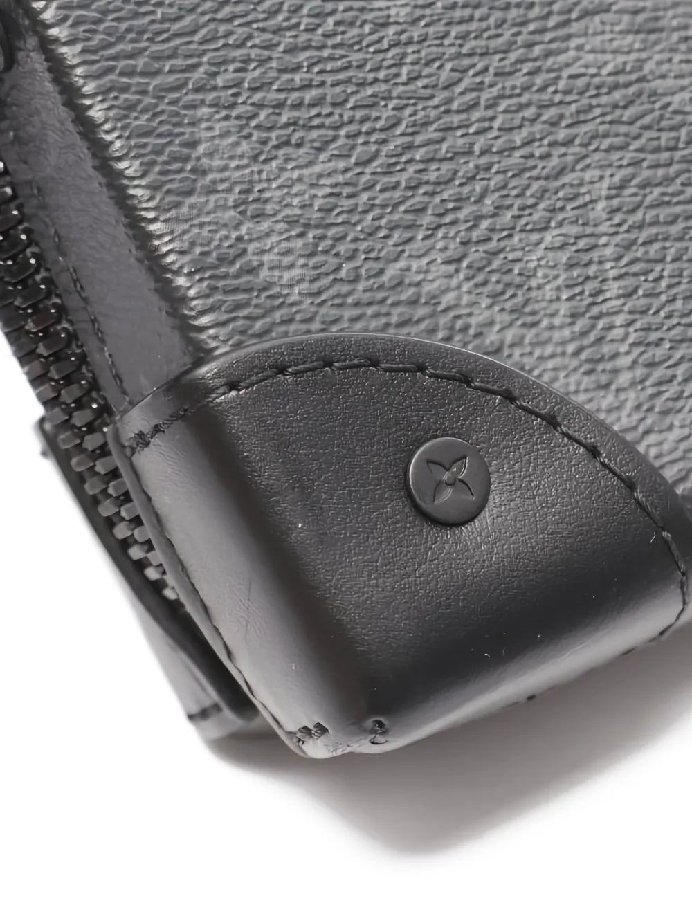 Pre-owned Louis Vuitton Soft Trunk Shoulder Bag In Black