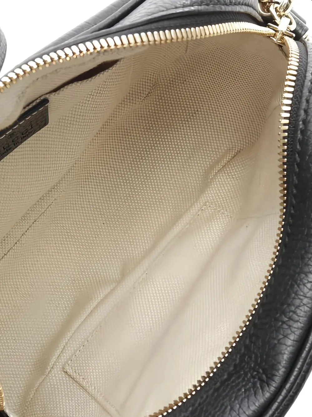 Pre-owned Gucci Soho Shoulder Bag In Black