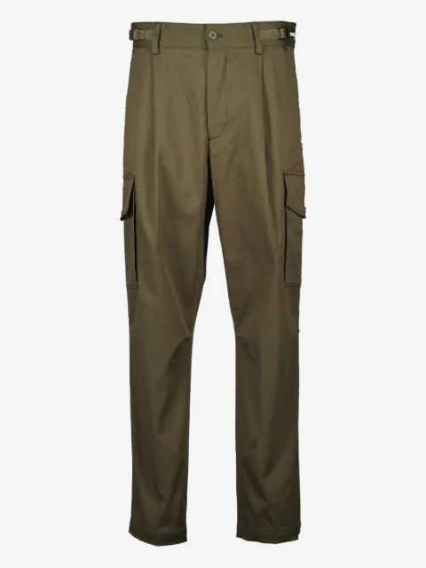 Moncler pleated logo patch trousers