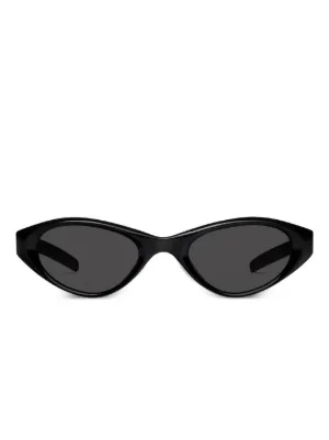 Gentle Monster Devon cat-eye Sunglasses | Black | FARFETCH