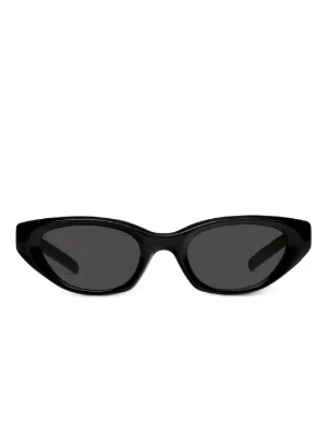 GENTLE MONSTER ブラック キャットアイ サングラス NUMER Gentle Monster Devon キャットアイ サングラス | ブラック | FARFETCH JP