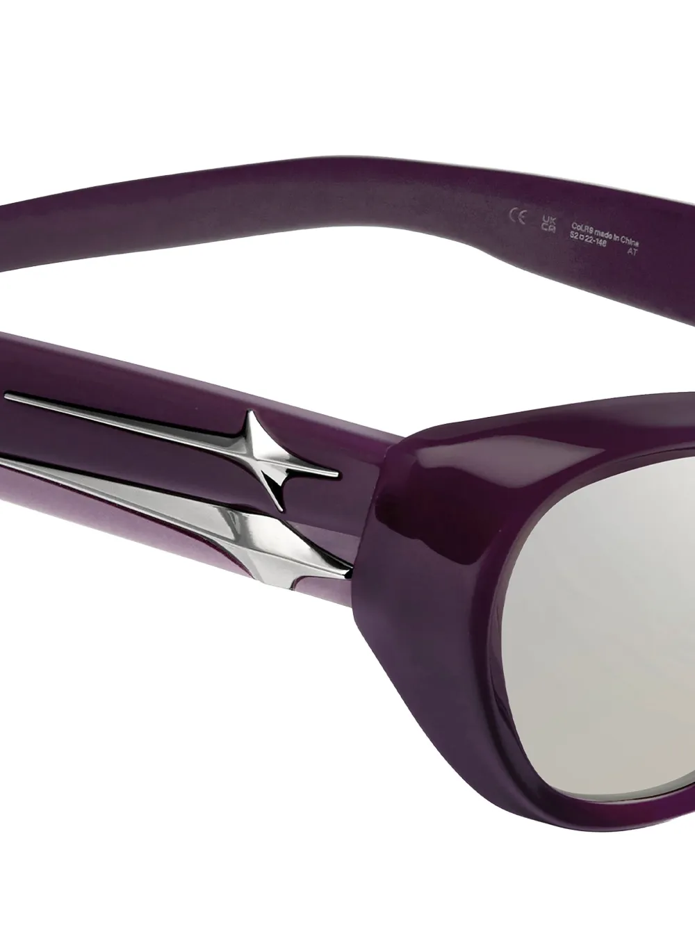 Gentle Monster Verse R9 zonnebril met cat-eye montuur en sterdetail Rood