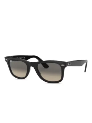 Ray-Ban
