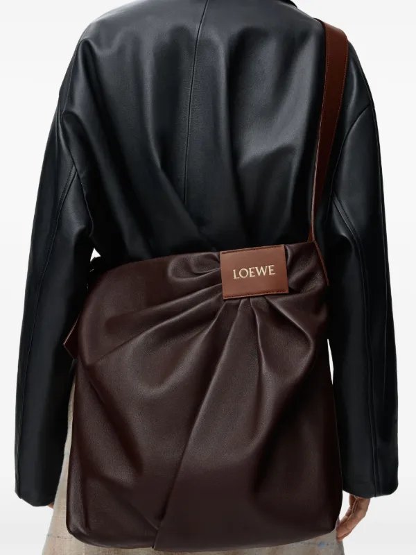 LOEWE ドレープ ショルダーバッグ | ブラウン | FARFETCH JP