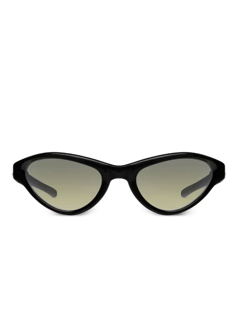 Gentle Monster Rage 01 star-detail glasses