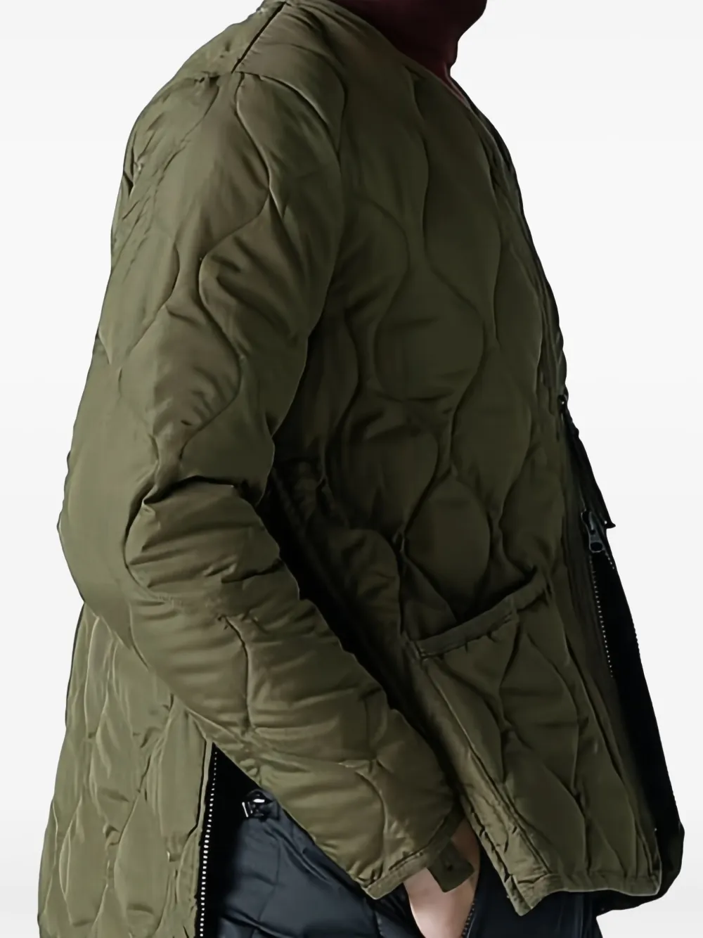 Taion V-neck Down Jacket In Green