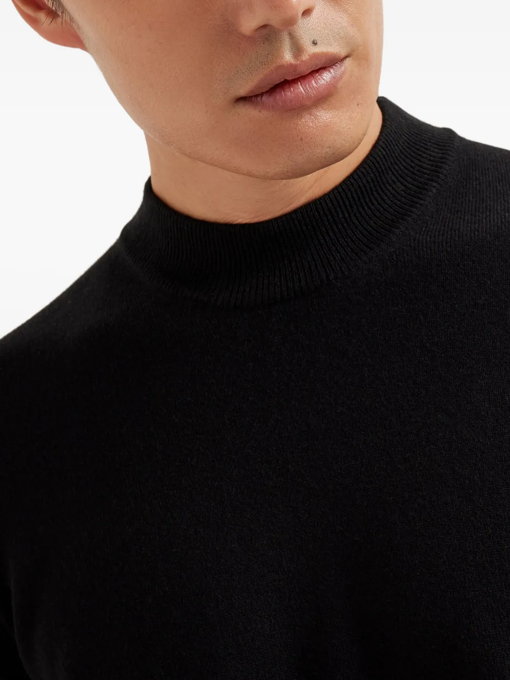 Brunello Cucinelli Trui met trechterhals Zwart