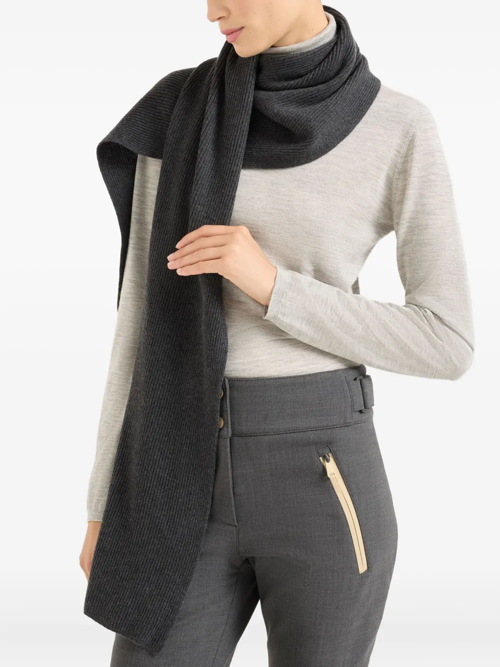Brunello Cucinelli Cashmere Knit Scarf In Gray