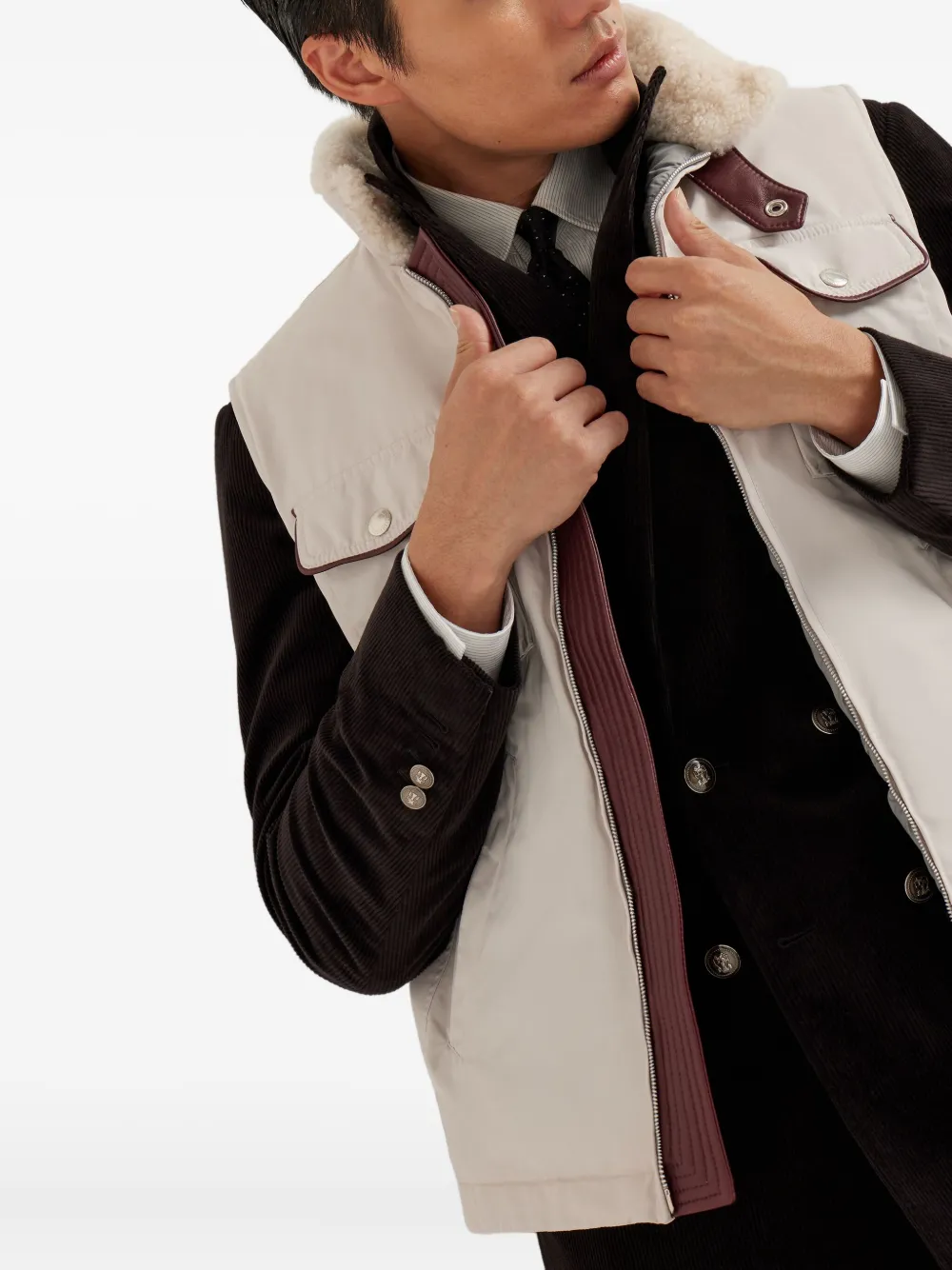 Brunello Cucinelli Bodywarmer met zakken en kraag Beige
