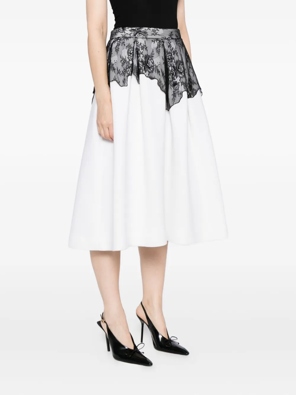 Ych Floral-lace Skirt In Neutral