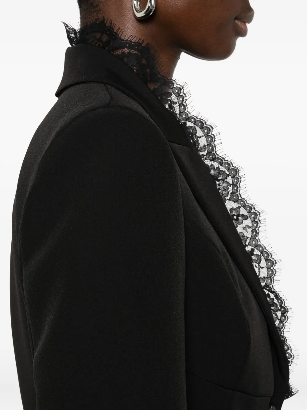 ERMANNO FIRENZE Jack met enkele rij knopen en kant Zwart
