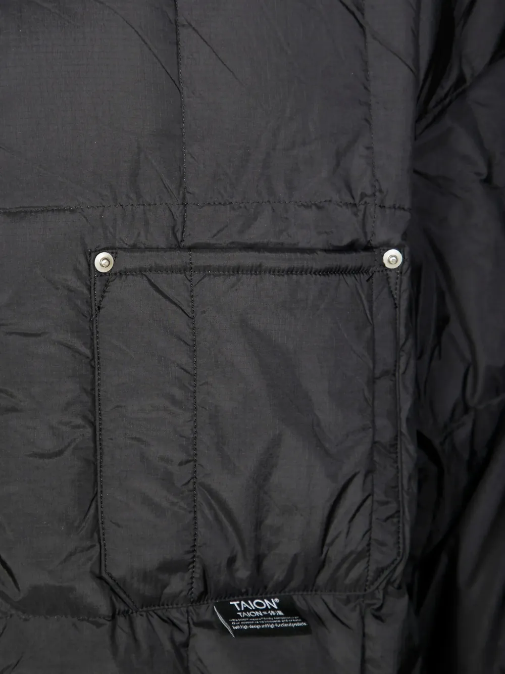 绗缝拉链开合外套