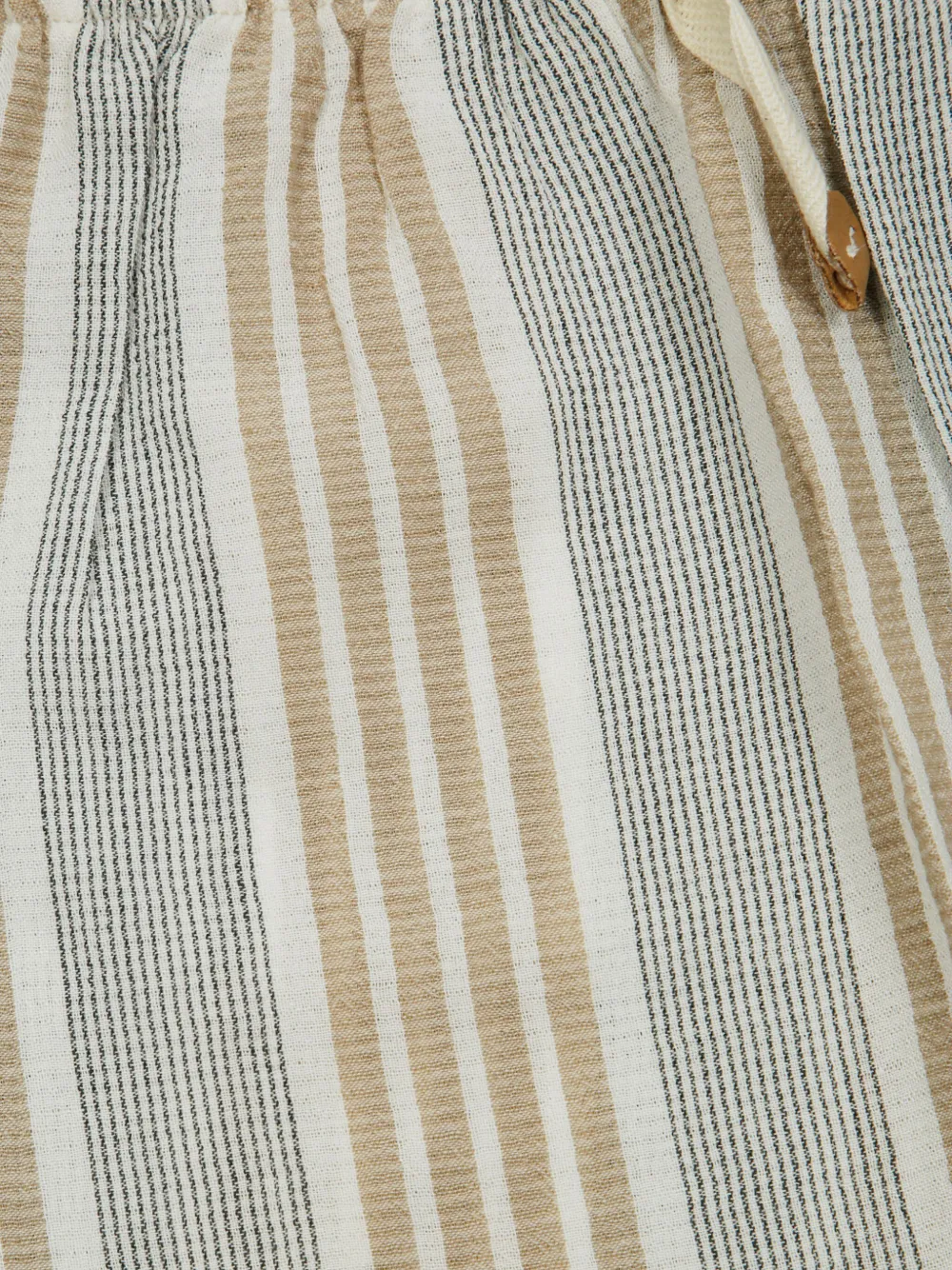 1 + IN THE FAMILY Gestreepte bermuda met trekkoord Beige