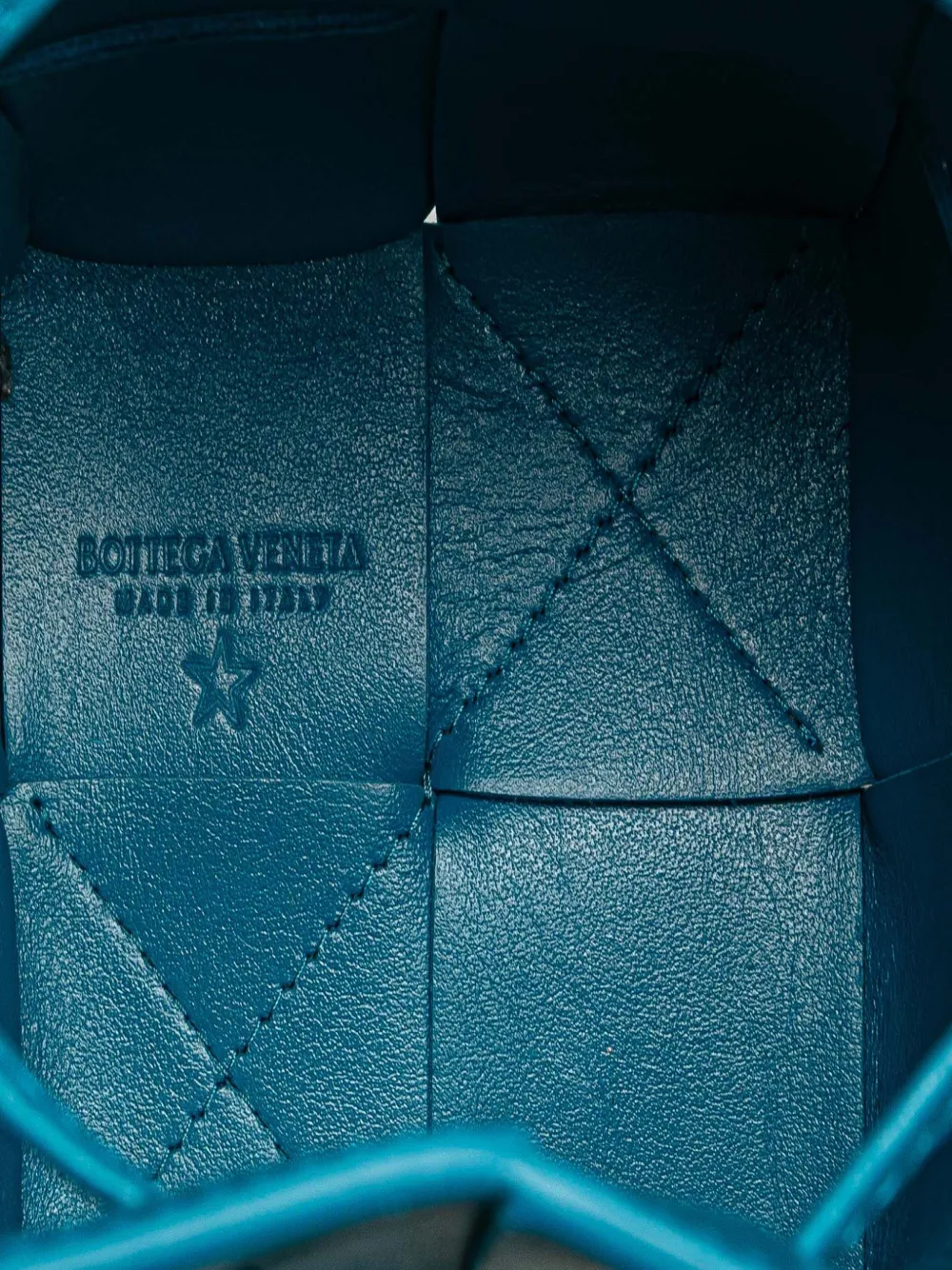 Pre-owned Bottega Veneta 2012-2025 Mini Nappa Maxi Intrecciato Cassette Bucket Bag In Blue