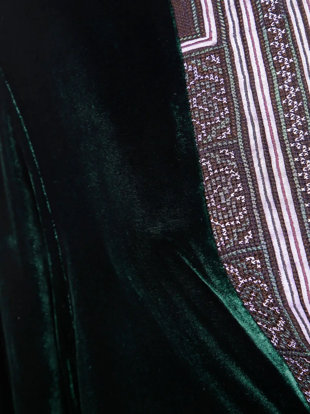Bianco Levrin Patterned Velvet Jacket In Green