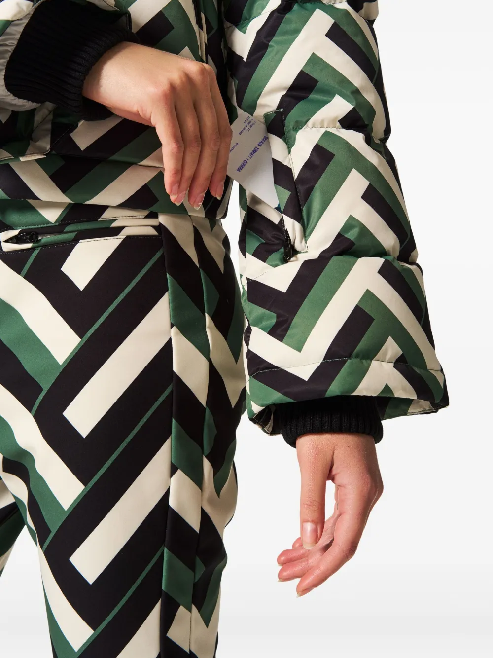 Perfect Moment Polar Flare Quilted Printed Down Ski Jacket In Green