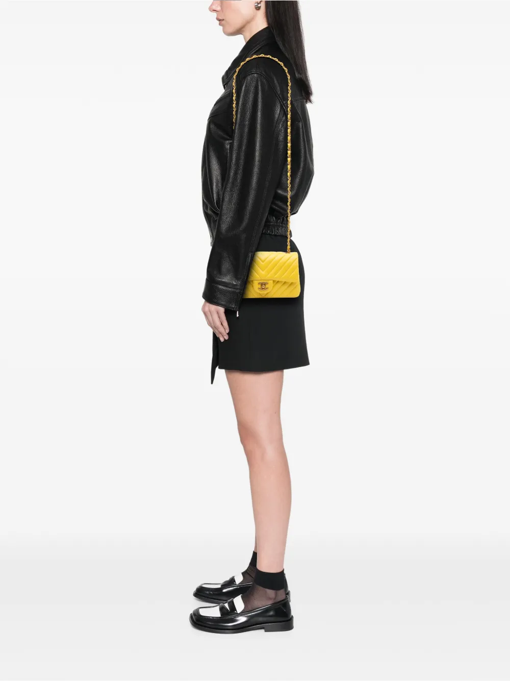 CHANEL Pre-Owned 2015-2016 Mini Rectangular Classic Chevron Lambskin Single Flap crossbody bag | Pre-Owned | Image 2