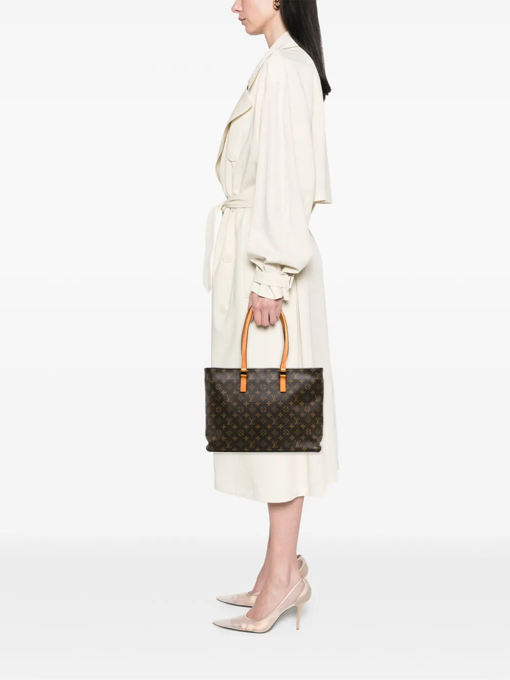 Louis Vuitton Pre-Owned 2005 Monogram Luco tote bag | Pre-Owned | Image 2