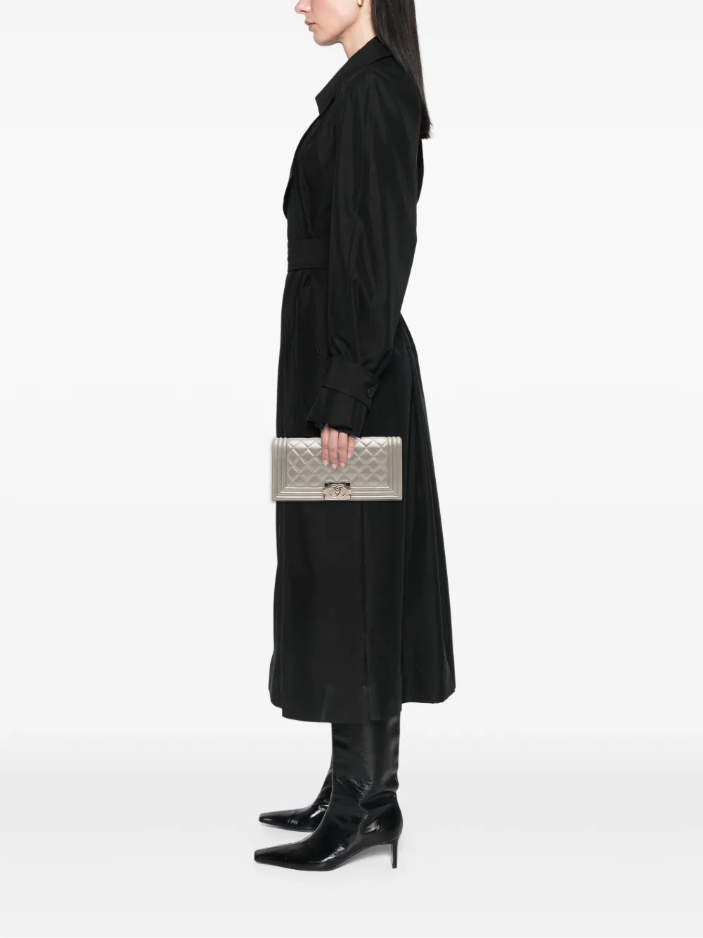 CHANEL Pre-Owned 2013-2014 Quilted Lambskin Boy Flap clutch bag | Pre-Owned | Image 2