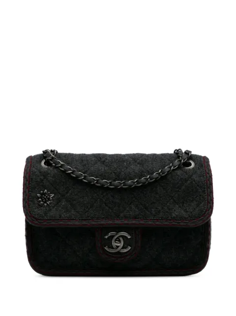 CHANEL Pre-Owned 2015-2016 Paris-Salzburg Medium Quilted Wool Edelweiss Flap crossbody bag