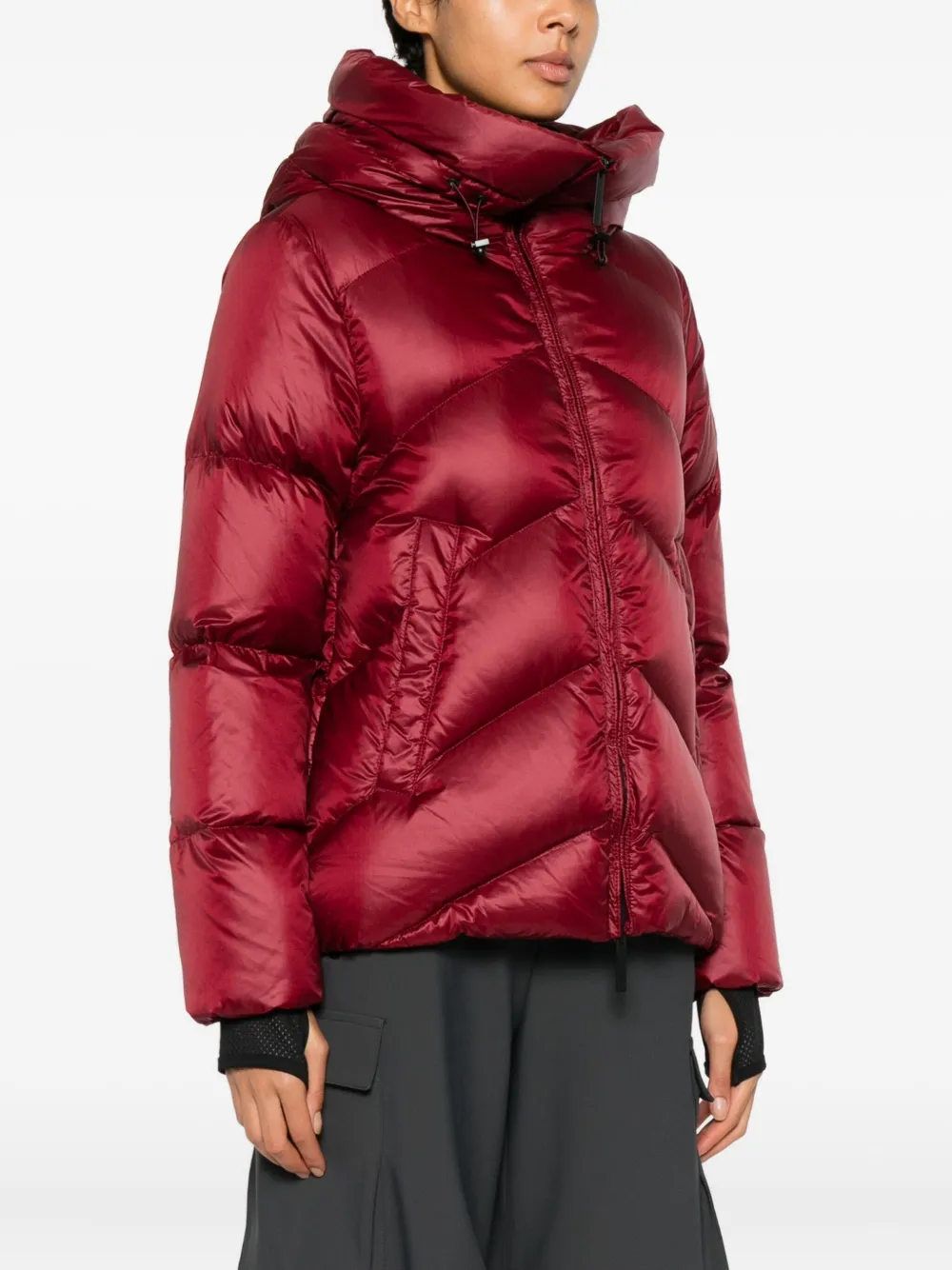 After Label Helsinki Hooded Quilted Jacket In Red