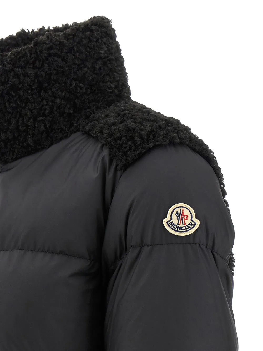 Moncler Esnaie Short Down Jacket In Black