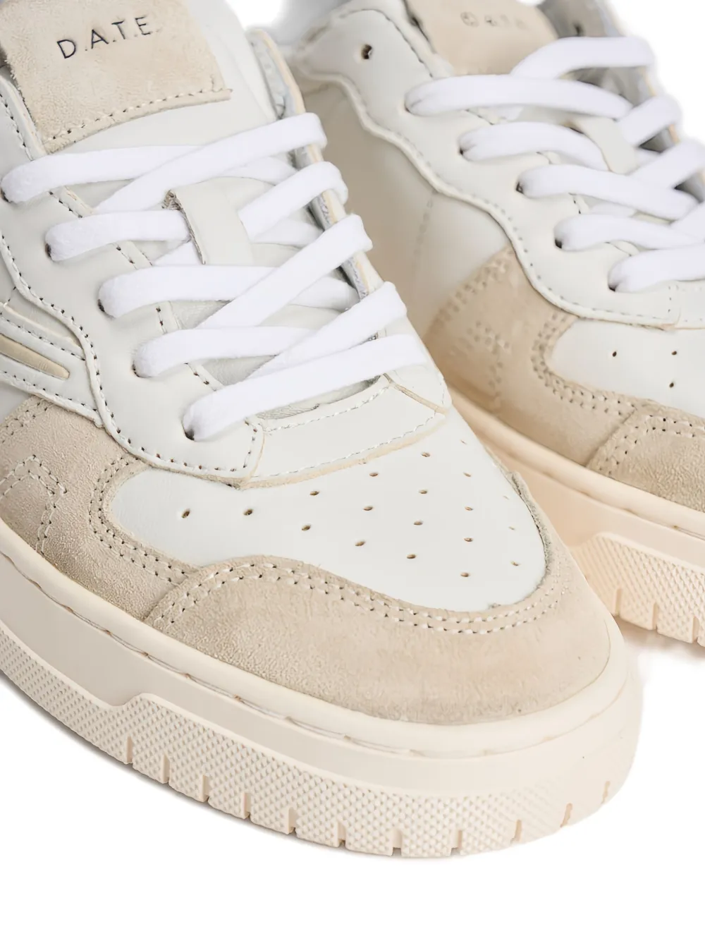 Date Torneo Sneakers In Brown