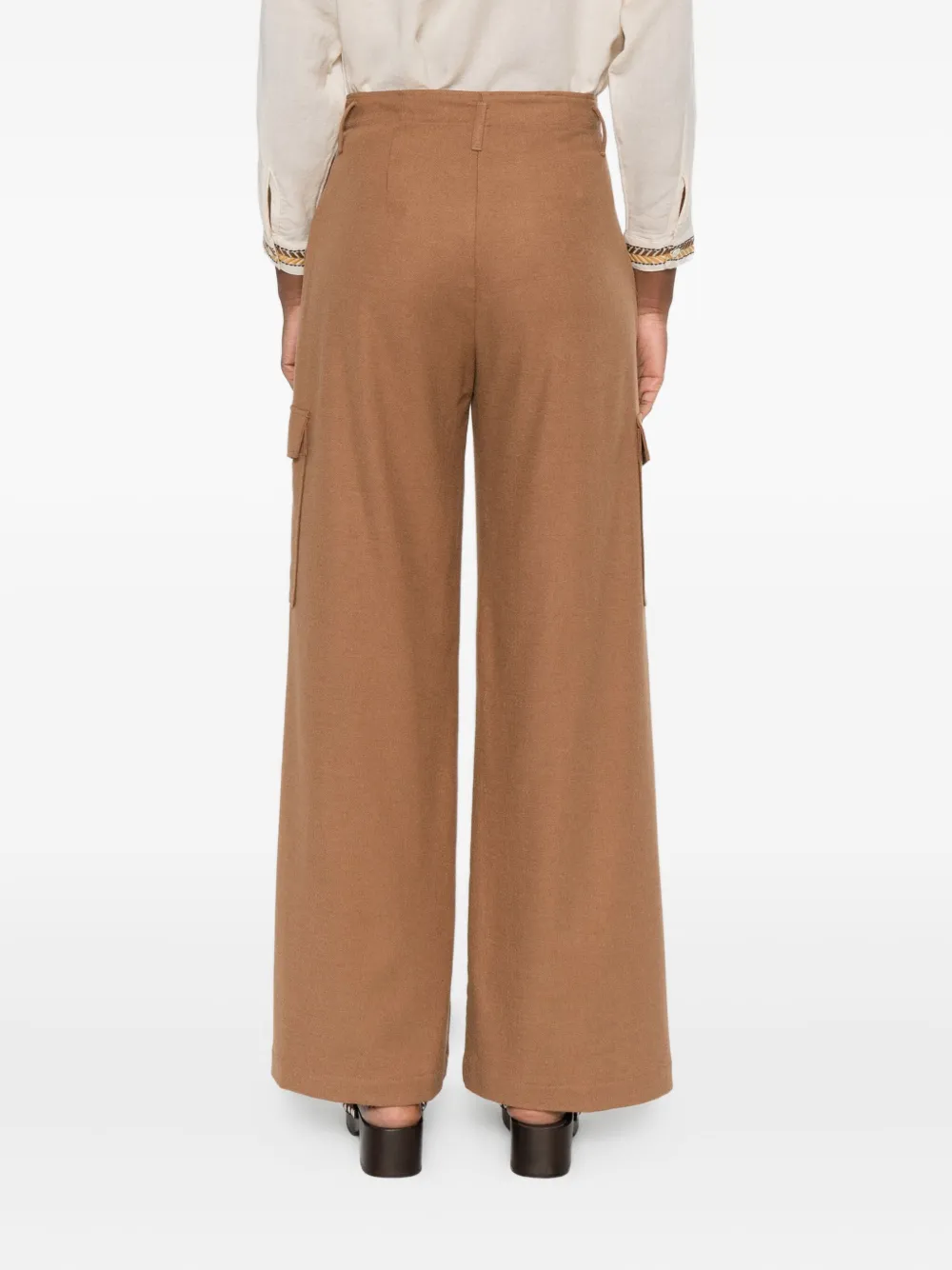 Diega Piorico Trousers In Brown