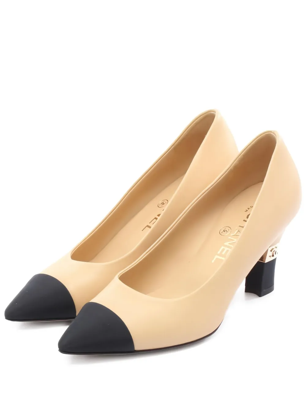 CHANEL Pre-Owned 80mm Interlocking CC pumps | Neutrals | Image 1