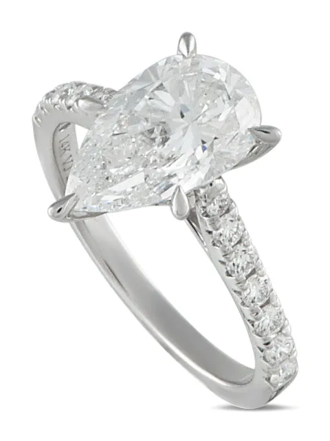 LB Exclusive 14K white gold lab-grown diamond ring