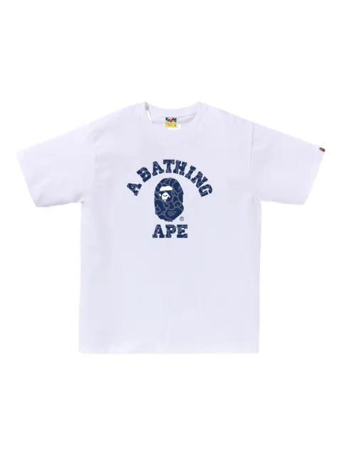 A BATHING APE® playera con logo estampado