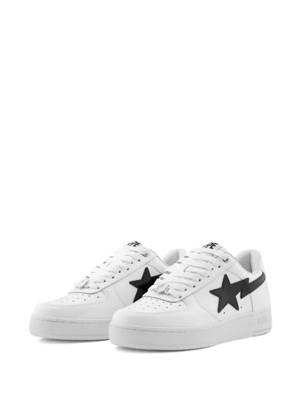 A BATHING APE® ロゴパッチ スニーカー | ホワイト | FARFETCH JP