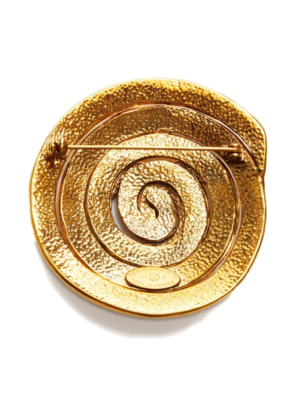 Pre-owned Chanel 1995 Interlocking Cc Brooch In Gold